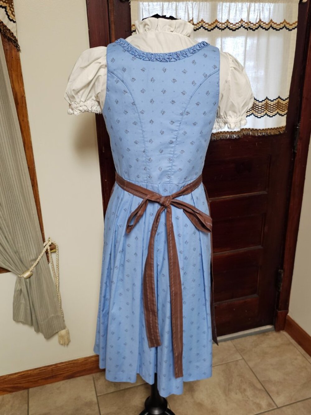 Wenger Blue German Folk Bavarian Dirndl Dress Fest Oktoberfest Size EU 40 / US 8 - Picture 7 of 11